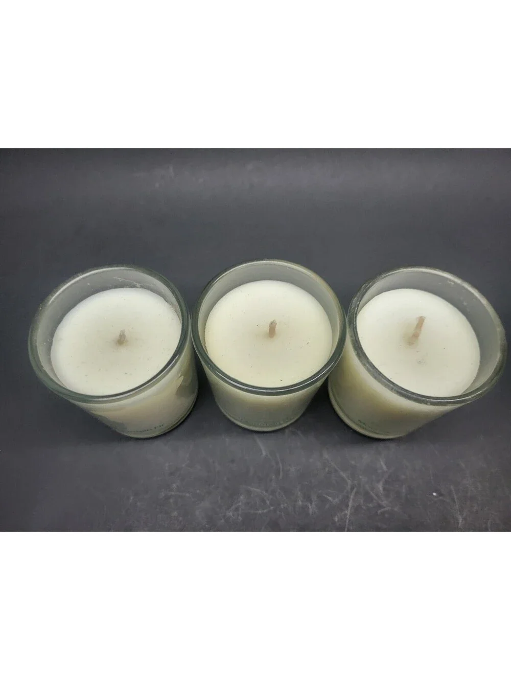 Calvin Klein **lot candles